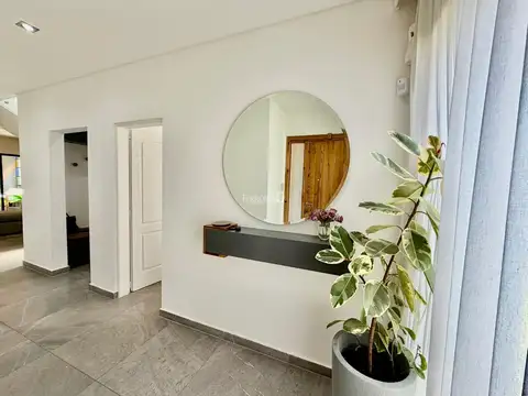 Casa en Venta en Bella Vista, USD 470.000