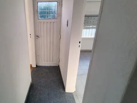 Depto Tipo Casa en Alquiler 45 años