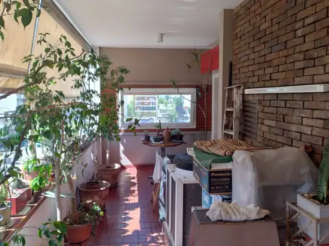 DEPARTAMENTO DE 4 AMBIENTES (SEMIPISO) ITALIA 55 AVELLANEDA