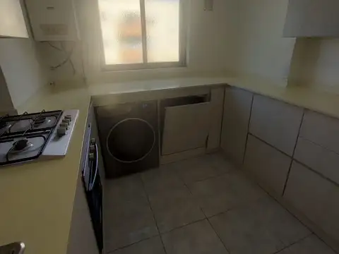 Departamento en Venta en Flores, USD 65.000