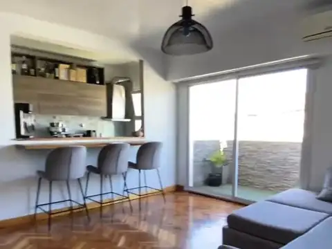 Departamento 3 ambientes con cochera – U$S 75.000  9 de Julio y Tierra del Fuego
