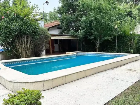 casa en venta en Benavidez centro