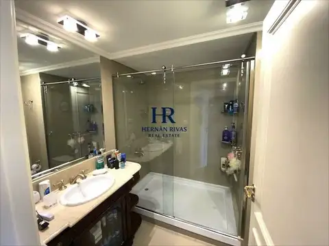 Departamento 5 ambientes con 4 baños