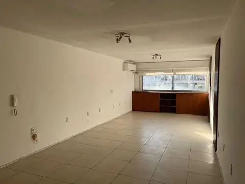 Alquiler oficina en Cordón