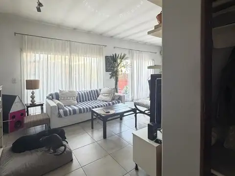 Depto Tipo Casa en Venta 25 años