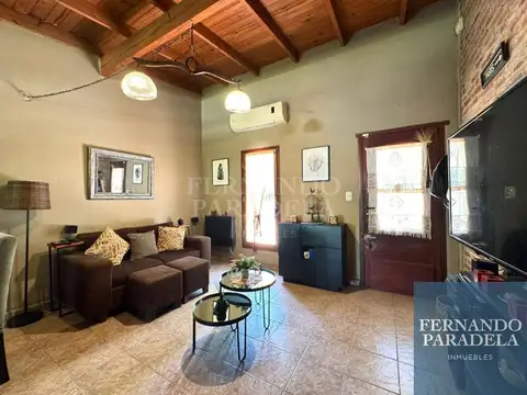 Casa en Venta con 1 cochera