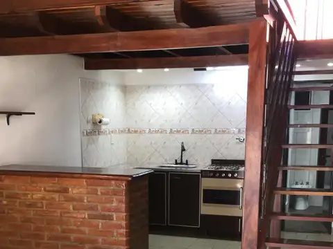 Lanus 2556