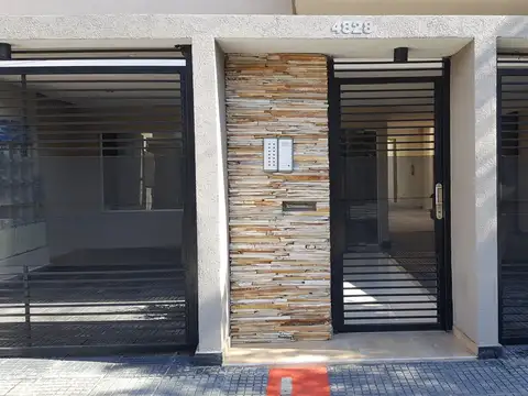 ALQUILER DEPARTAMENTO  SEMIPISO 2 AMBIENTES C/BALCON  CONTRAFRENTE EN VILLA PUEYRREDON.