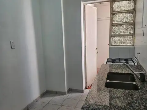 Departamento 3 ambientes con 1 baño