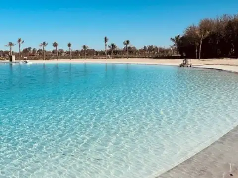 Terreno en Venta en Funes, USD 95.000