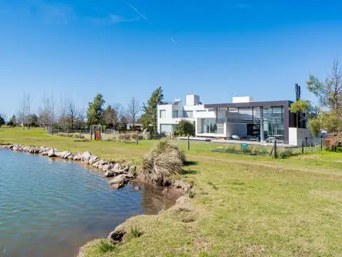 Estancia La Rinconada- Ruta 34 / Km 10