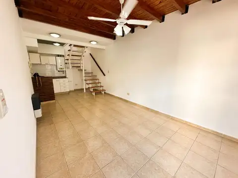 Venta Departamento tipo dúplex en Echesortu