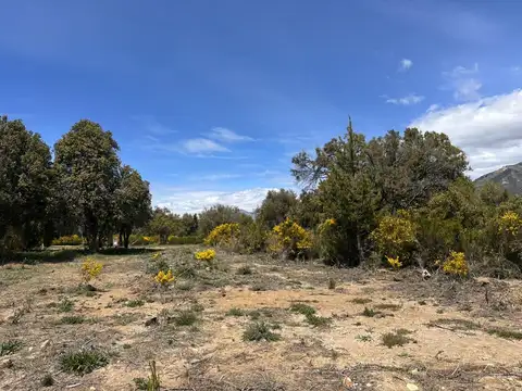 Av. Tres Lagos 13500