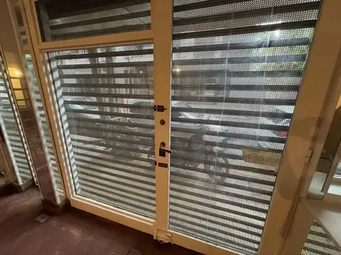 Local en Venta en Olivos, USD 185.000