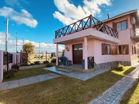 VENTA CASA 4 AMB A DOS CUADRAS DEL MAR | MAR DE COBO