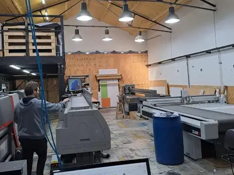 Excelente Deposito en la zona de villa crespo