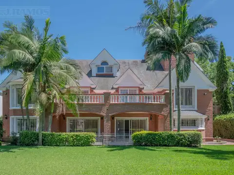 Casa en alquiler de 5 dormitorios en  La Horqueta