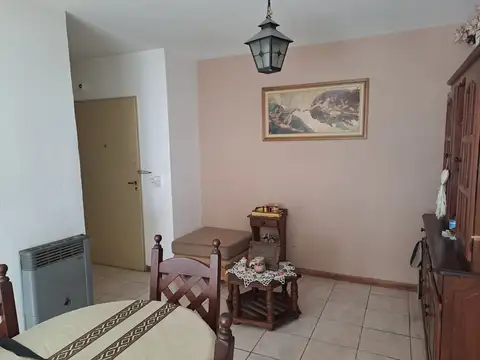 Departamento 4 ambientes con 1 baño