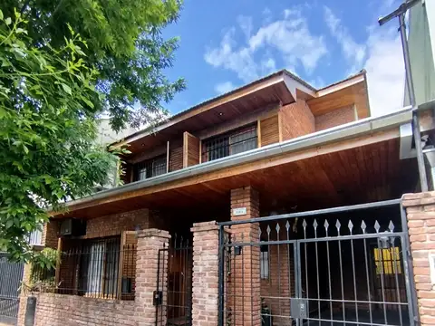 Casa Dúplex  en Venta en San Fernando, G.B.A. Zona Norte, Argentina