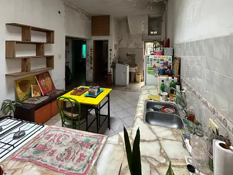 Venta PH departamento 3 ambientes local castelar sur