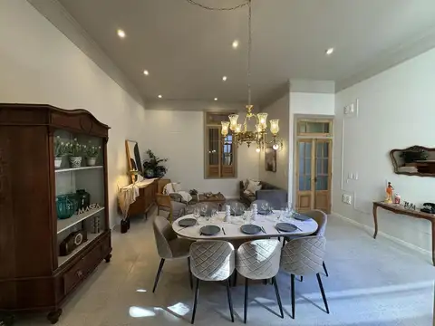 CASA DE TRES DORMITORIOS VENTA PILETA Y PATIO EXCLUSIVOS PICHINCHA ROSARIO