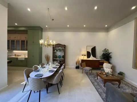 Casa 4 ambientes con 2 baños