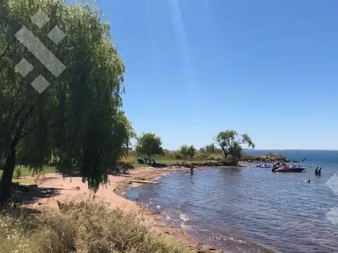 Terreno en Venta en Mari Menuco, USD 18.000