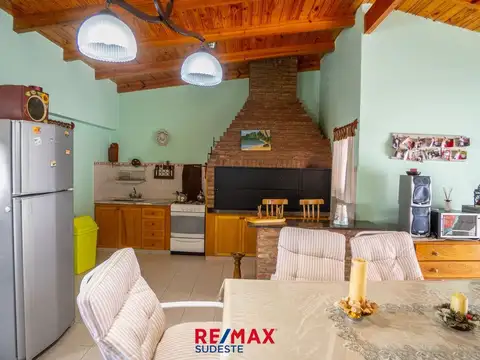 Venta Casa 2 dormitorios con Garage en Villa Mitre