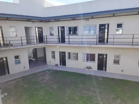 Abbinatura III,  Pilar centro, Pilar