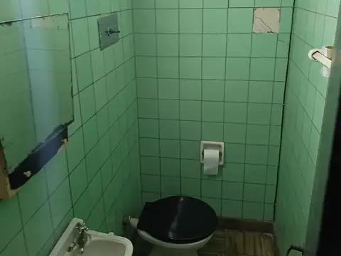 Local en Alquiler en Lanús Oeste, $ 570.000