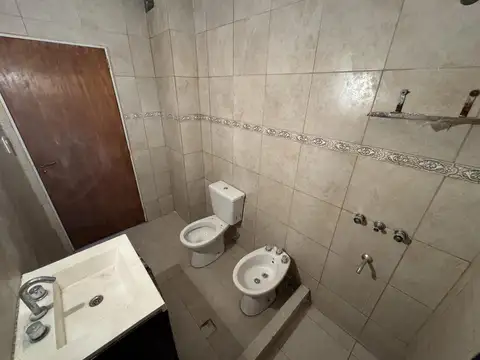 Depto Tipo Casa en Venta en Centro, USD 77.000