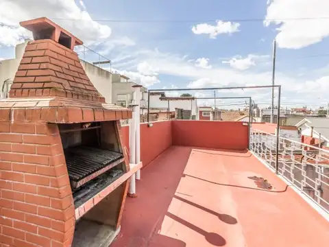 Depto Tipo Casa en Venta en Ramos Mejia, USD 48.000
