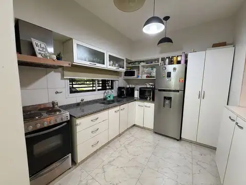VENTA PH TIPO CASA 5 AMBIENTES, SARANDI