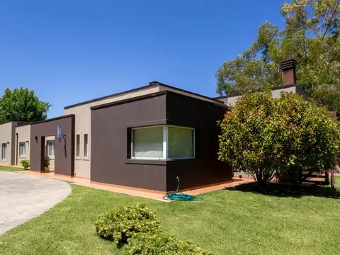 Casa en Venta en Fincas de San Vicente, USD 490.000
