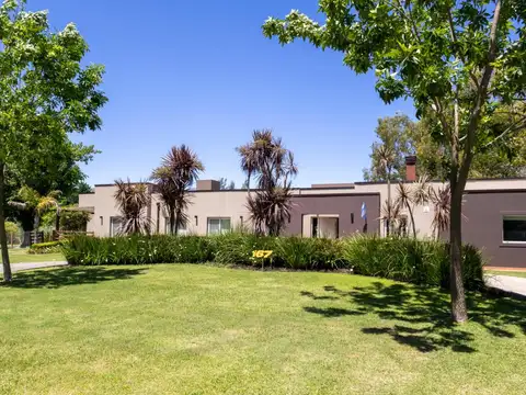 Venta CASA 5 ambientes Fincas de San Vicente, San Vicente