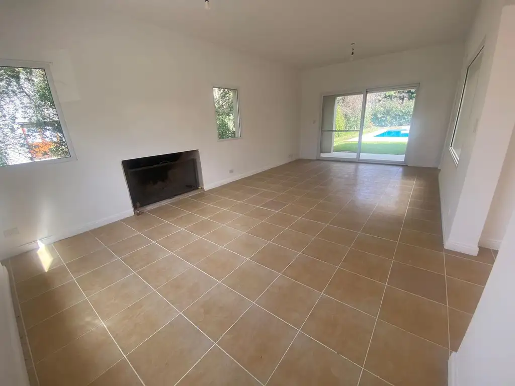 St Matthews Village - 4 dormitorios con cochera