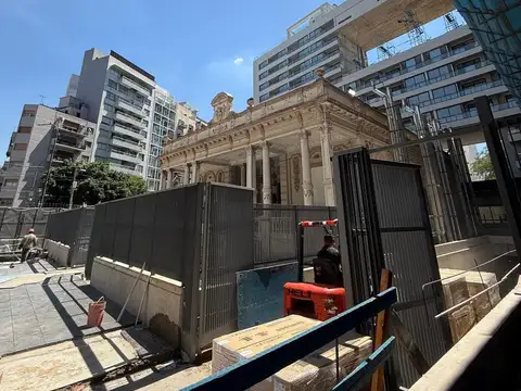 Venta Departamento de 4 Ambientes con Dependencia en Palacio Roccatagliata en Belgrano R