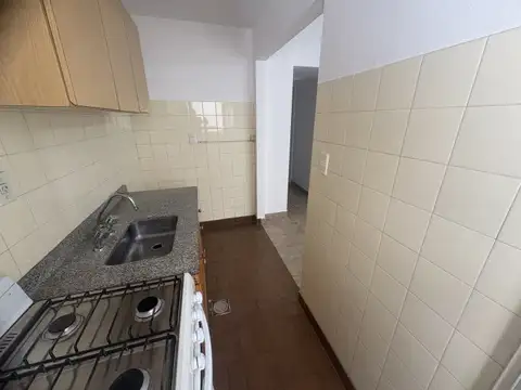 Departamento en Alquiler en Ramos Mejia Norte, $ 450.000
