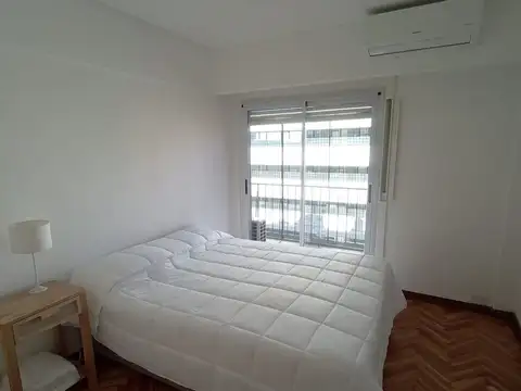 Departamento en Alquiler en Recoleta, USD 950