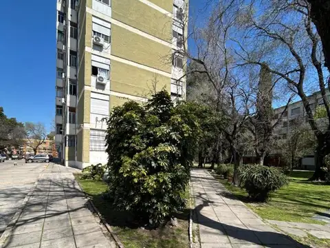 Diaz Velez 400, Piso 1