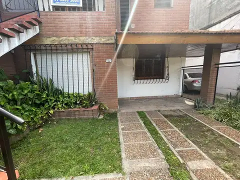 Depto Tipo Casa 3 ambientes con 1 baño