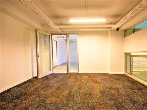 Oficina en Alquiler 22 años