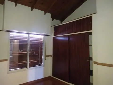 Depto Tipo Casa en Alquiler al Noroeste