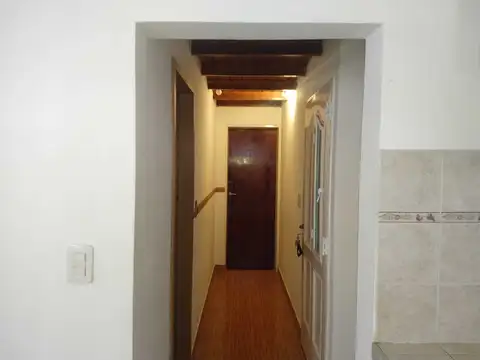 Depto Tipo Casa en Alquiler de 2 ambientes