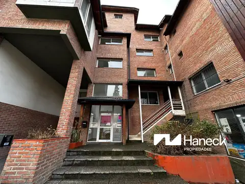 Departamento en alquiler permanente, S. C. de Bariloche, centro
