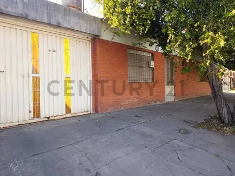 Dos Casas sobre el mismo lote - Villa Ballester