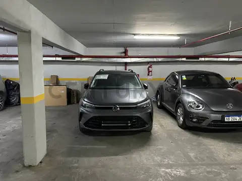 VENTA COCHERA en VILLA DEL PARQUE  BAJAS EXPENSAS