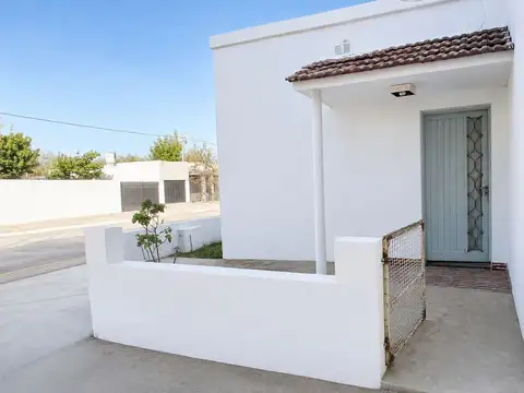 Casa 3 dormitorios en General Acha