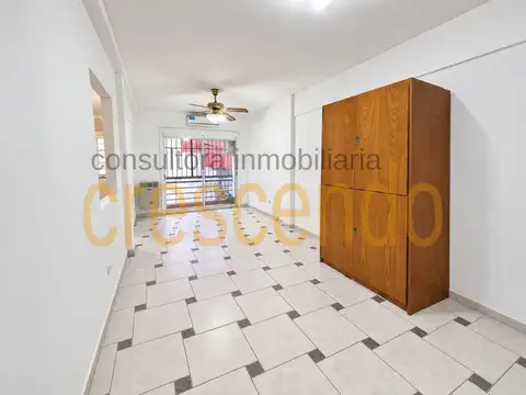 SEGUI 1980 1900, Piso 1