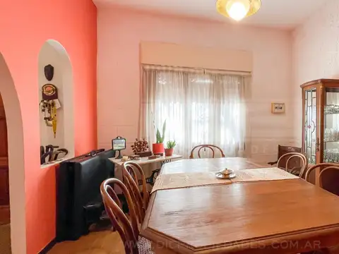 Casa en Venta en Olivos Maipú/Uzal, USD 340.000